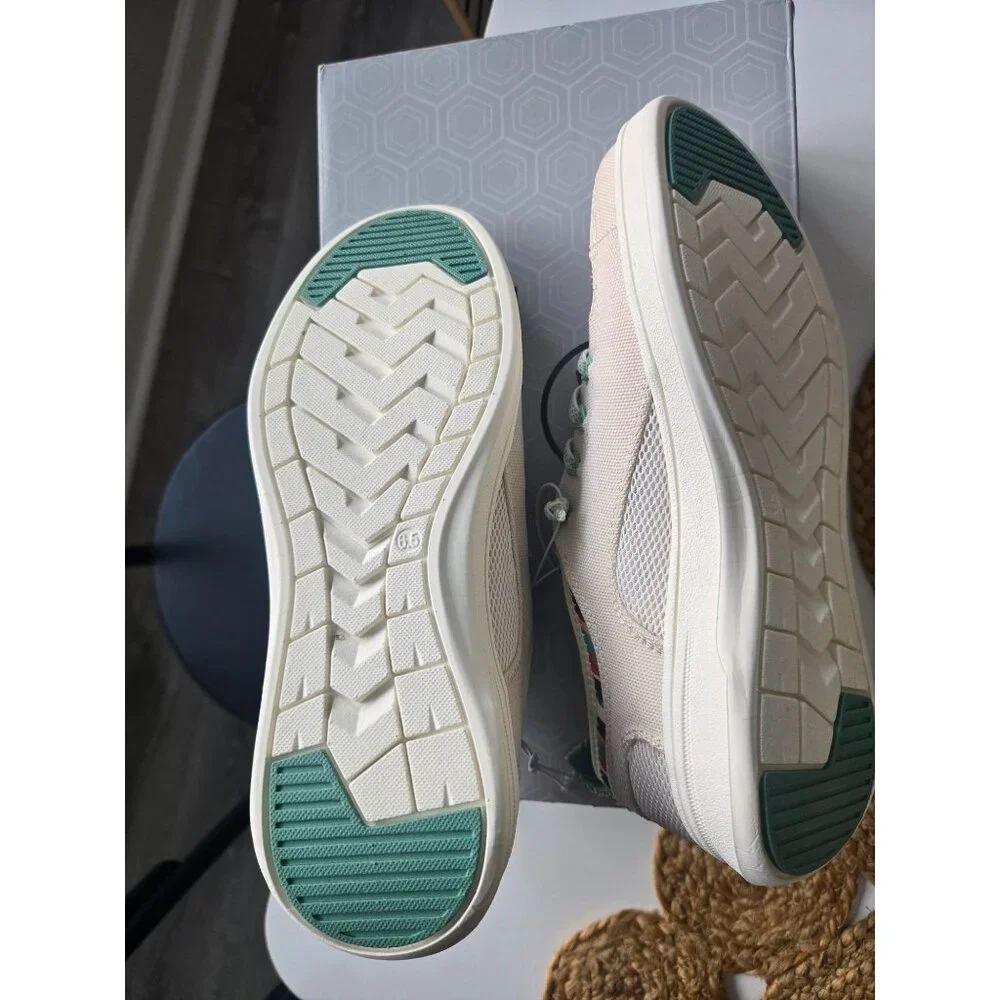Hurley Womens Bungee Shoes Beige/Teal Striped Insole Lightweight Sneakers Size 6 - Picture 6 of 7